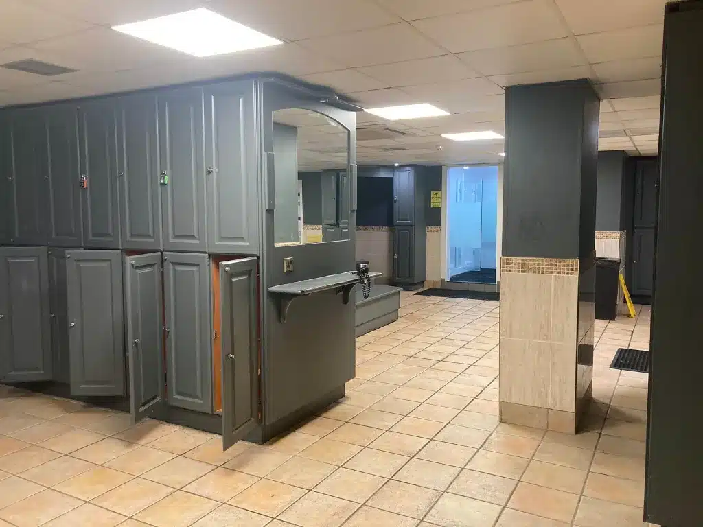365 Gym Changing Rooms