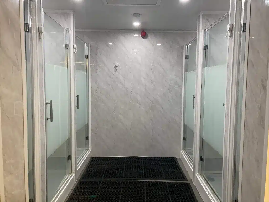365 Gym Showers